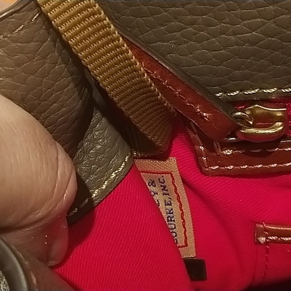 Dooney and Bourke satchel Bag - Picture 10 of 15